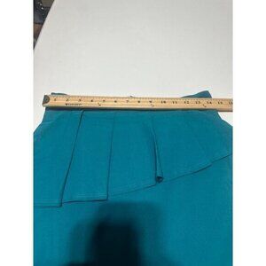 Charlotte russe skirt Size L NWOT